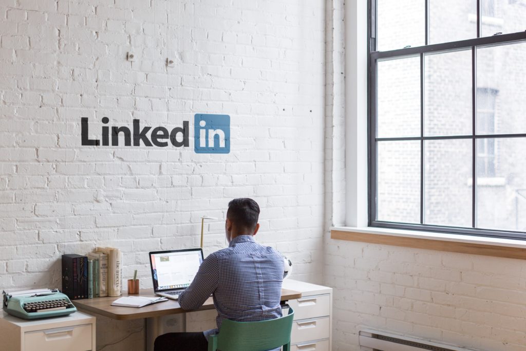 personal branding linkedin inlytics unsplash