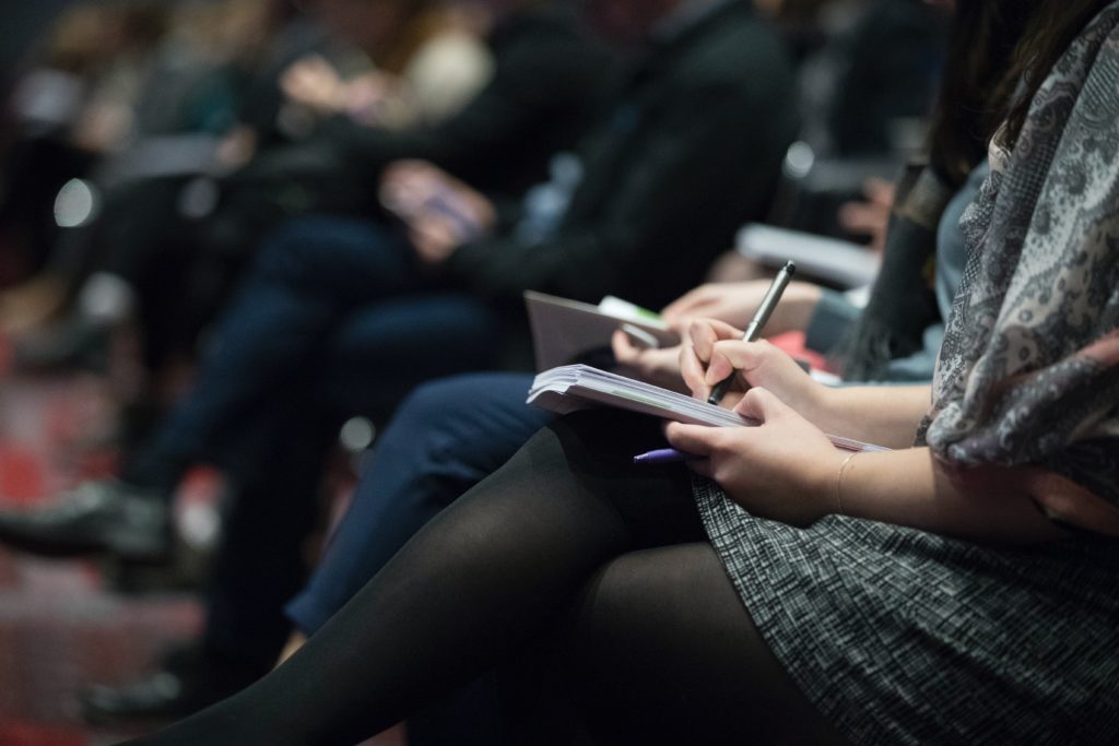 Les journalistes sont parfois utilisés pour dégrader l'image des marques